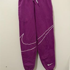 Nike Kids Joggers in Bold Purple